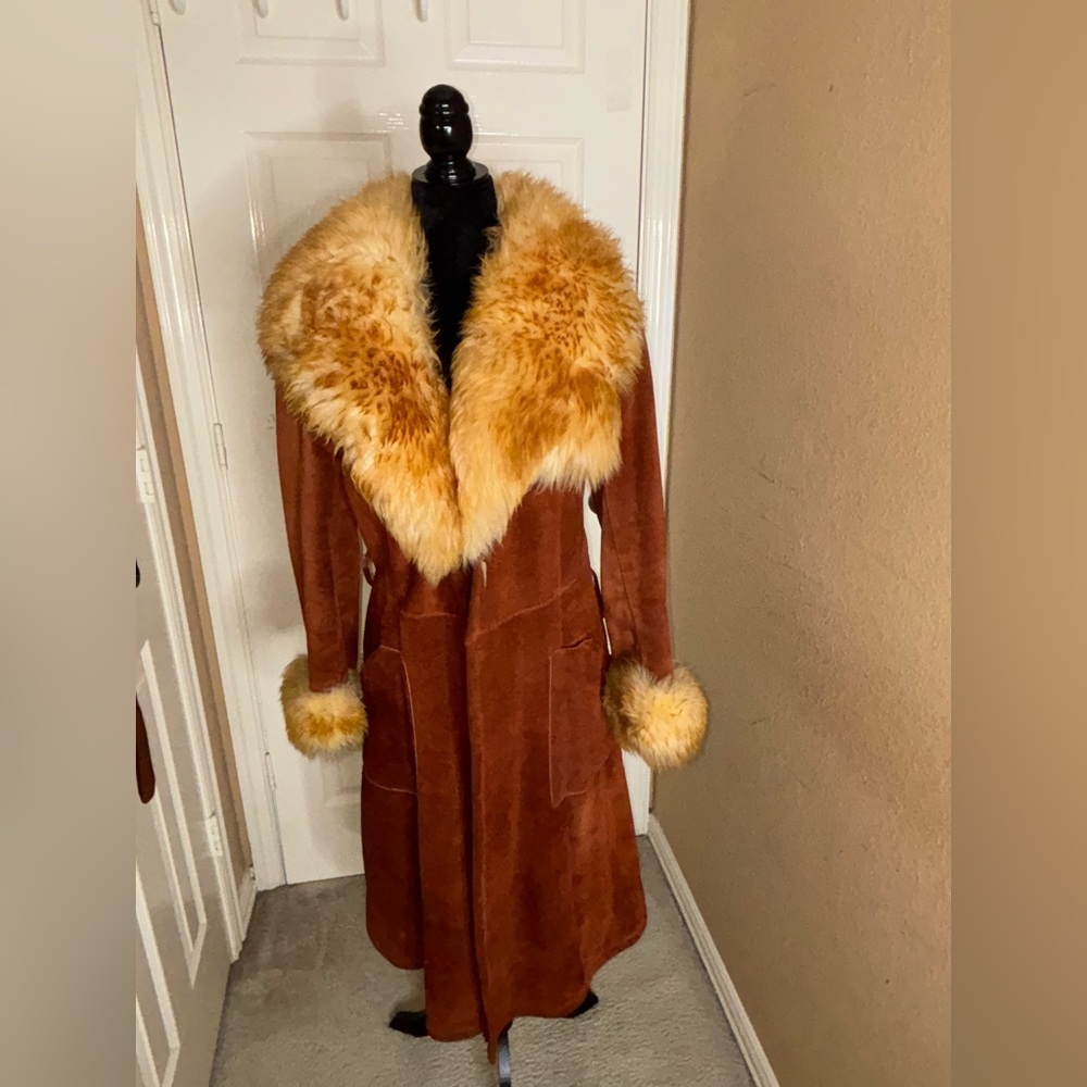 Vintage INSANE GORGEOUS  Rust Colored shearling sheepskin princess coat Size 12​ - Picture 8 of 12